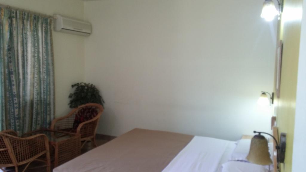 Tom'S Hotel Bangalore Eksteriør billede