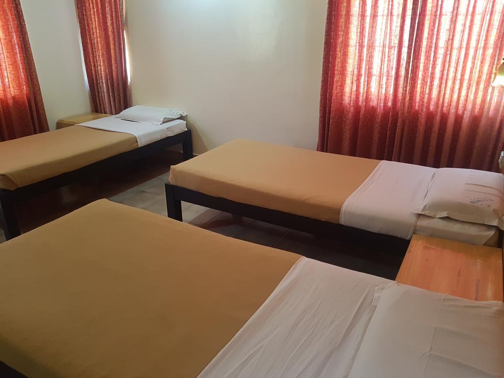 Tom'S Hotel Bangalore Eksteriør billede