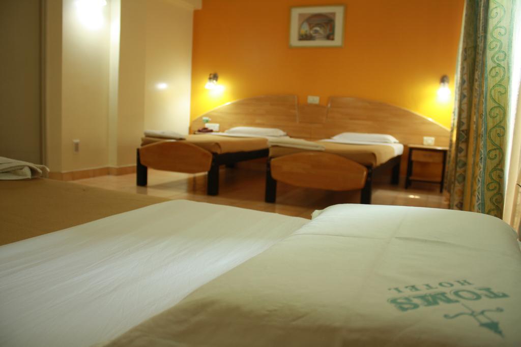 Tom'S Hotel Bangalore Eksteriør billede
